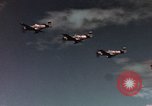 Standbild P-51 Marianen, 1945, aus Sekunde 40 historischem Filmmaterial Videoclip 65675033370