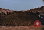 Standbild USA Soldaten Marianen, 1945, aus Sekunde 43 historischem Filmmaterial Videoclip 65675033375