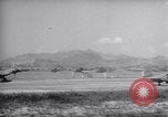 Standbild 18 Fighter Wing Bombe Korea, 1951, aus Sekunde 14 historischem Filmmaterial Videoclip 65675033385