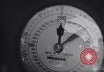 Standbild Betankung von Flugzeugen Korea, 1951, aus Sekunde 32 historischem Filmmaterial Videoclip 65675033386