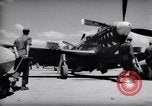 Standbild 110 Gallone ZUSAtzkraftstofftanks Korea, 1951, aus Sekunde 5 historischem Filmmaterial Videoclip 65675033387