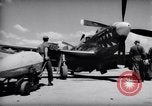 Standbild 110 Gallone ZUSAtzkraftstofftanks Korea, 1951, aus Sekunde 6 historischem Filmmaterial Videoclip 65675033387