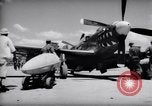 Standbild 110 Gallone ZUSAtzkraftstofftanks Korea, 1951, aus Sekunde 7 historischem Filmmaterial Videoclip 65675033387