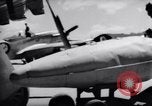 Standbild 110 Gallone ZUSAtzkraftstofftanks Korea, 1951, aus Sekunde 37 historischem Filmmaterial Videoclip 65675033387