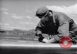 Standbild Laden von F-51 guns Korea, 1951, aus Sekunde 6 historischem Filmmaterial Videoclip 65675033388
