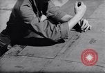 Standbild Laden von F-51 guns Korea, 1951, aus Sekunde 60 historischem Filmmaterial Videoclip 65675033388