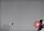 Immagine di Equipaggio a terra i membri del xviii bombardiere Fighter Wing Corea, 1951, secondo 49 filmato di repertorio 65675033391