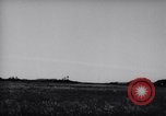 Immagine di Equipaggio a terra i membri del xviii bombardiere Fighter Wing Corea, 1951, secondo 58 filmato di repertorio 65675033391
