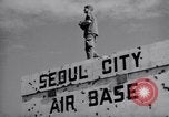 Standbild 18 Fighter Bomber Wing Korea, 1951, aus Sekunde 44 historischem Filmmaterial Videoclip 65675033396