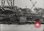 Immagine di Distrutto le navi Pearl Harbor Hawaii USA, 1942, secondo 31 filmato di repertorio 65675033415