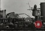 Immagine di Distrutto le navi Pearl Harbor Hawaii USA, 1942, secondo 49 filmato di repertorio 65675033415