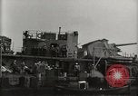 Immagine di Distrutto le navi Pearl Harbor Hawaii USA, 1942, secondo 51 filmato di repertorio 65675033415