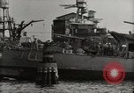 Immagine di Distrutto le navi Pearl Harbor Hawaii USA, 1942, secondo 57 filmato di repertorio 65675033415