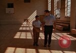 Standbild Rehabilitation von geistig Behinderten United States USA, 1975, aus Sekunde 19 historischem Filmmaterial Videoclip 65675033431