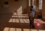 Standbild Rehabilitation von geistig Behinderten United States USA, 1975, aus Sekunde 22 historischem Filmmaterial Videoclip 65675033431