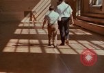 Standbild Rehabilitation von geistig Behinderten United States USA, 1975, aus Sekunde 26 historischem Filmmaterial Videoclip 65675033431