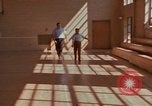 Standbild Rehabilitation von geistig Behinderten United States USA, 1975, aus Sekunde 31 historischem Filmmaterial Videoclip 65675033431