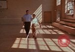 Standbild Rehabilitation von geistig Behinderten United States USA, 1975, aus Sekunde 40 historischem Filmmaterial Videoclip 65675033431