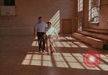 Standbild Rehabilitation von geistig Behinderten United States USA, 1975, aus Sekunde 41 historischem Filmmaterial Videoclip 65675033431