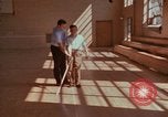 Standbild Rehabilitation von geistig Behinderten United States USA, 1975, aus Sekunde 57 historischem Filmmaterial Videoclip 65675033431