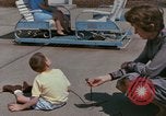 Image Services pour handicapés mentaux Connecticut USA, 1975, de la seconde 62 séquences d'archives historiques vidéo 65675033432