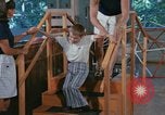 Image La réhabilitation des handicapés mentaux United States USA, 1975, de la seconde 33 séquences d'archives historiques vidéo 65675033433