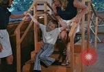 Image La réhabilitation des handicapés mentaux United States USA, 1975, de la seconde 37 séquences d'archives historiques vidéo 65675033433