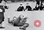 Standbild British Navy Training Vereinigtes Königreich, 1943, aus Sekunde 47 historischem Filmmaterial Videoclip 65675033455