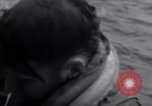 Immagine di Soccorso da costruttiva PBY Catalina Salebaboe Nuova Guinea, 1944, secondo 57 filmato di repertorio 65675033458