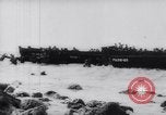 Standbild Vereinigten Staaten Truppen Makin Insel Kiribati Inseln, 1944, aus Sekunde 18 historischem Filmmaterial Videoclip 65675033483
