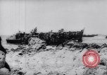 Standbild Vereinigten Staaten Truppen Makin Insel Kiribati Inseln, 1944, aus Sekunde 26 historischem Filmmaterial Videoclip 65675033483