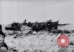 Standbild Vereinigten Staaten Truppen Makin Insel Kiribati Inseln, 1944, aus Sekunde 27 historischem Filmmaterial Videoclip 65675033483