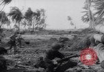 Standbild Vereinigten Staaten Truppen Makin Insel Kiribati Inseln, 1944, aus Sekunde 50 historischem Filmmaterial Videoclip 65675033483