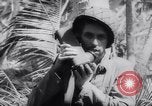 Standbild Vereinigten Staaten Truppen Makin Insel Kiribati Inseln, 1944, aus Sekunde 61 historischem Filmmaterial Videoclip 65675033483