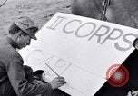 Standbild US-Soldaten Tunesien Nordafrika, 1943, aus Sekunde 38 historischem Filmmaterial Videoclip 65675033485