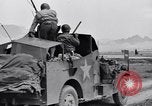 Standbild US-Soldaten Tunesien Nordafrika, 1943, aus Sekunde 46 historischem Filmmaterial Videoclip 65675033485