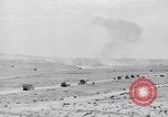 Standbild US-Soldaten Tunesien Nordafrika, 1943, aus Sekunde 61 historischem Filmmaterial Videoclip 65675033485