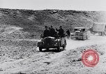 Standbild Die deutschen Truppen die Schlacht von Tobruk Tobruk in Libyen, 1942, aus Sekunde 28 historischem Filmmaterial Videoclip 65675033489