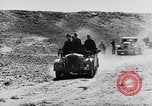 Standbild Die deutschen Truppen die Schlacht von Tobruk Tobruk in Libyen, 1942, aus Sekunde 29 historischem Filmmaterial Videoclip 65675033489