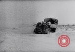Standbild Die deutschen Truppen die Schlacht von Tobruk Tobruk in Libyen, 1942, aus Sekunde 49 historischem Filmmaterial Videoclip 65675033489