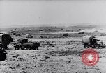 Standbild Die deutschen Truppen die Schlacht von Tobruk Tobruk in Libyen, 1942, aus Sekunde 53 historischem Filmmaterial Videoclip 65675033489