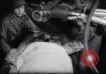 Immagine di Portable macchina a raggi X Tunisia Africa del Nord, 1943, secondo 53 filmato di repertorio 65675033494