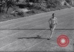 Immagine di Gunder Hagg New York United States USA, 1943, secondo 26 filmato di repertorio 65675033502