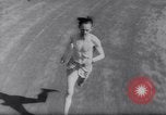 Immagine di Gunder Hagg New York United States USA, 1943, secondo 31 filmato di repertorio 65675033502