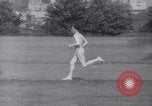 Immagine di Gunder Hagg New York United States USA, 1943, secondo 45 filmato di repertorio 65675033502