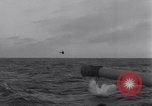 Standbild Plan Acrobat mit Schiffen auf See Atlantik, 1942, aus Sekunde 51 historischem Filmmaterial Videoclip 65675033506