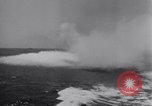 Standbild Plan Acrobat mit Schiffen auf See Atlantik, 1942, aus Sekunde 60 historischem Filmmaterial Videoclip 65675033506
