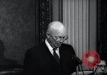 Image Le président Eisenhower parle au sujet de Gary Powers et international en Washington DC White House USA, 1960, de la seconde 39 séquences d'archives historiques vidéo 65675033517