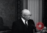 Image Le président Eisenhower parle au sujet de Gary Powers et international en Washington DC White House USA, 1960, de la seconde 40 séquences d'archives historiques vidéo 65675033517