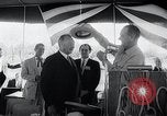 Standbild Bundeskanzler Konrad Adenauer Stonewall Texas USA, 1964, aus Sekunde 23 historischem Filmmaterial Videoclip 65675033524
